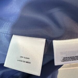 EUC Women’s suit jacket by Nine West.